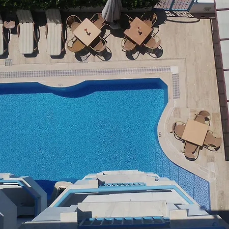 Blue Paradise Hotel 3*